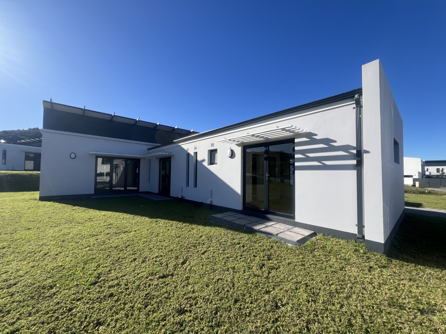 3 Bedroom Property for Sale in Nahoon Valley Park Eastern Cape